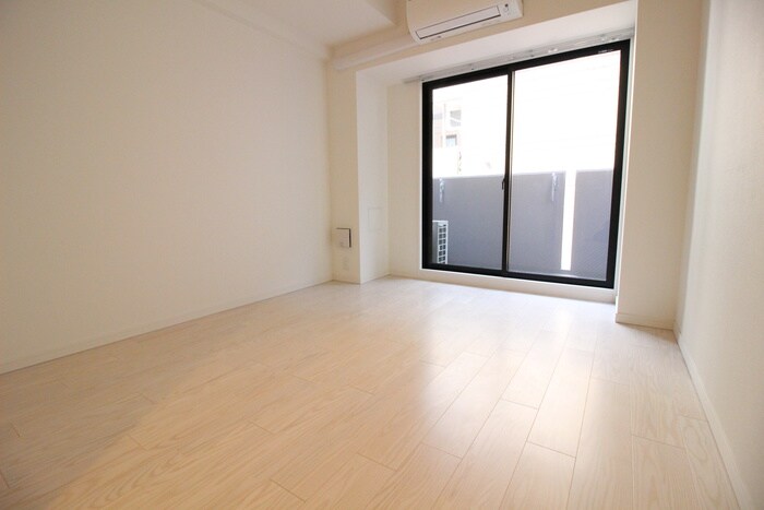 物件内観写真15　(居室)