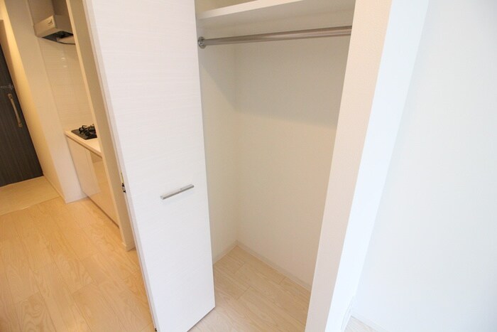 物件内観写真15　(収納)
