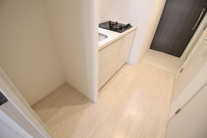 物件内観写真15　(廊下)