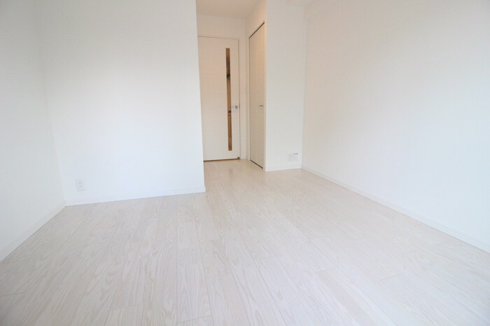 物件内観写真18　(居室)