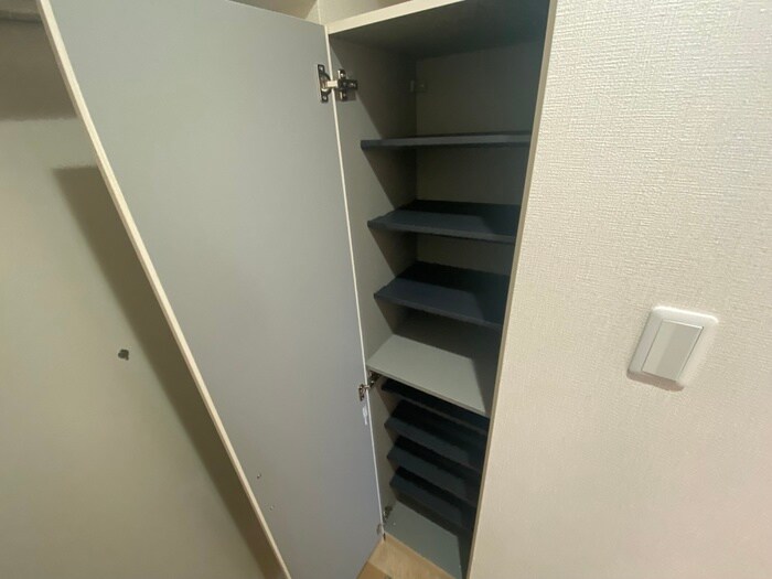 物件内観写真19　(靴箱)