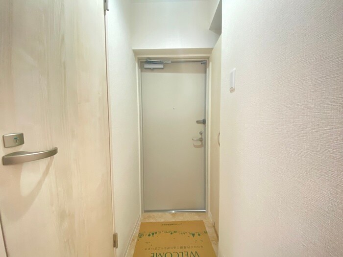 物件内観写真20　(玄関)