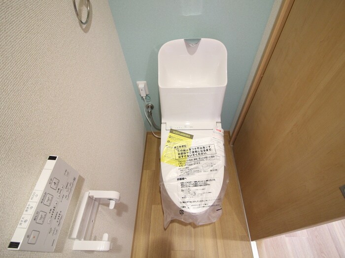 物件内観写真16　(トイレ)