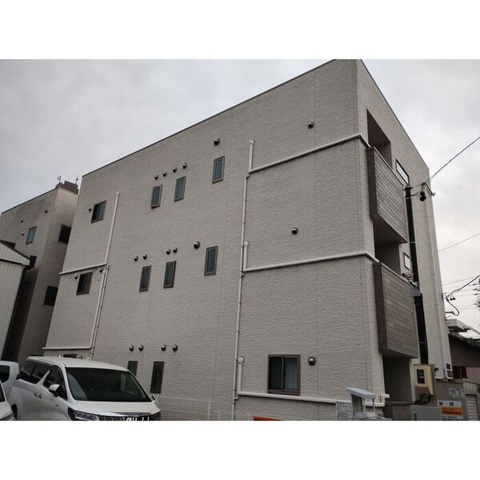 物件外観写真3　(外観写真)