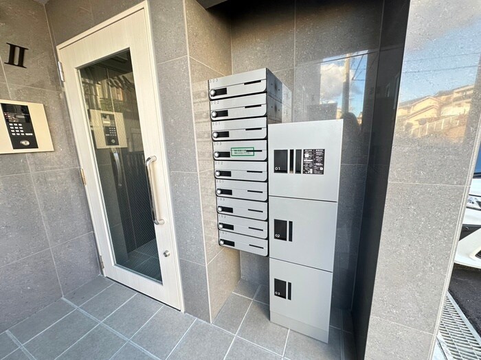 物件外観写真4　(建物設備)