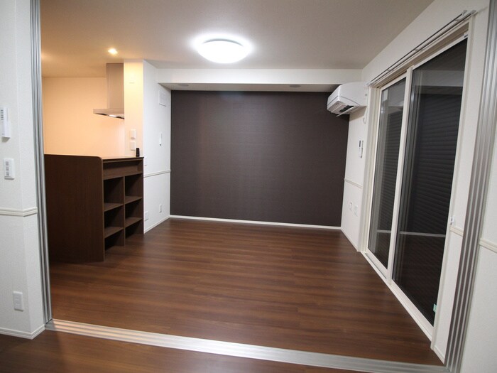 物件内観写真6　(居室)