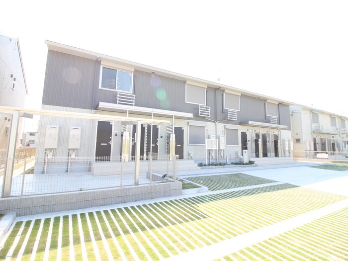 物件外観写真2　(外観写真)