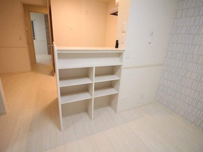 物件内観写真9　(居室)