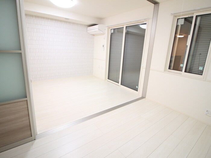 物件内観写真10　(居室)