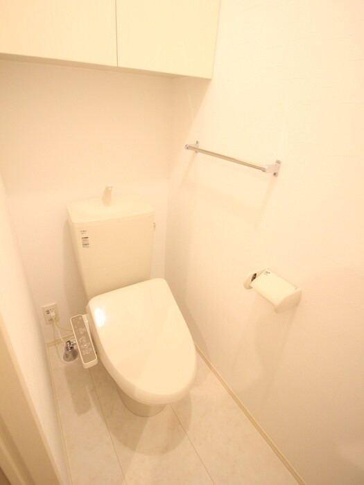 物件内観写真14　(トイレ)