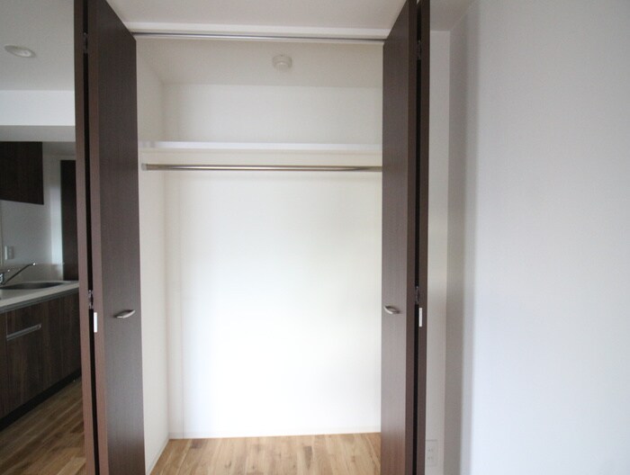 物件内観写真10　(収納)