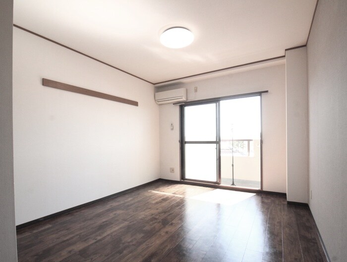 物件内観写真10　(居室)