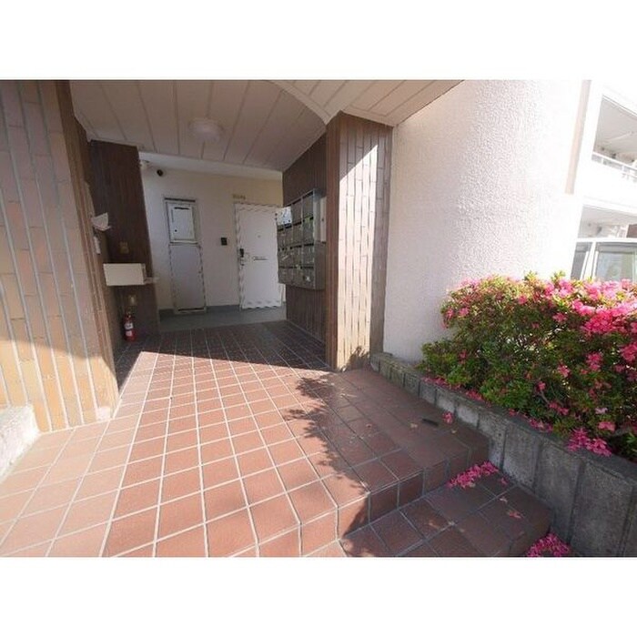 物件外観写真4　(周辺環境)