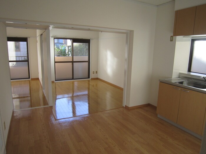 物件内観写真7　(居室)