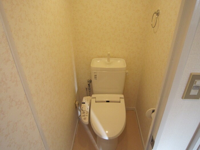 物件内観写真10　(トイレ)