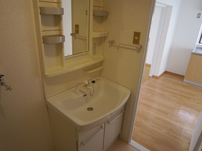 物件内観写真11　(洗面)