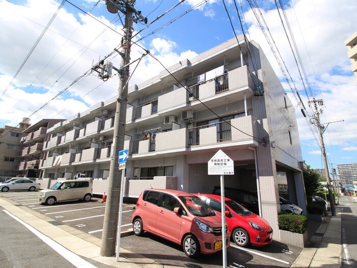 物件外観写真3　(外観写真)