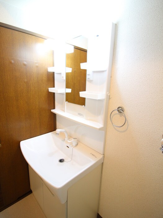 物件内観写真11　(洗面)