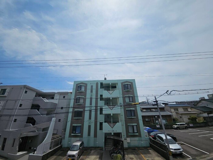 物件内観写真16　(室内からの展望)