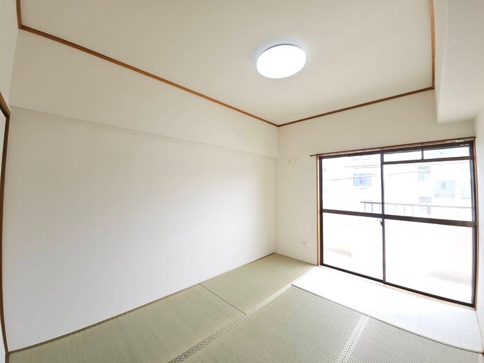 物件内観写真18　(居室)