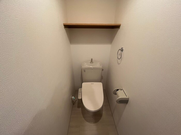 物件内観写真16　(トイレ)