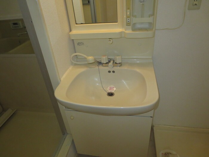 物件内観写真13　(洗面)