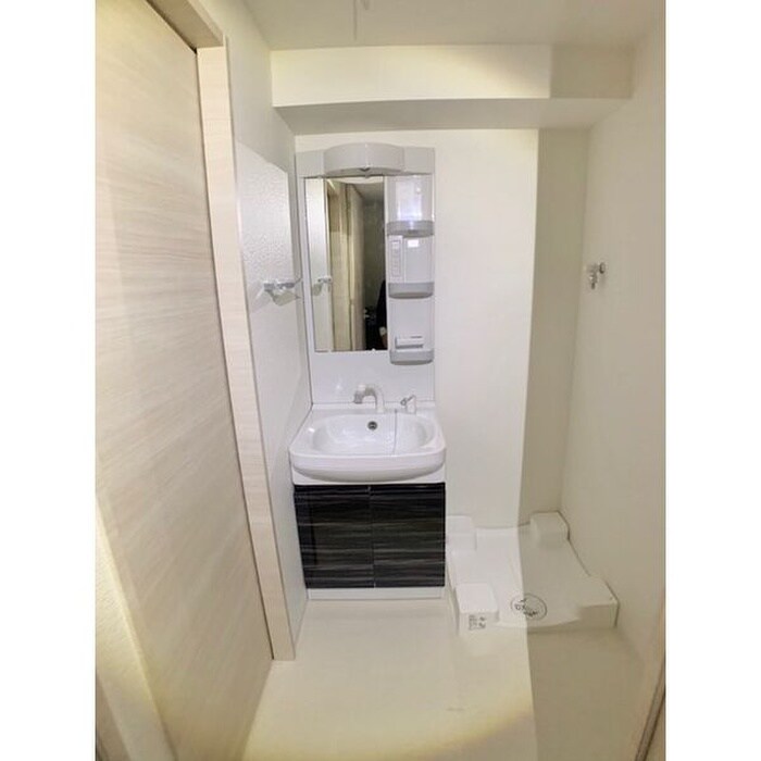 物件内観写真13　(洗面)