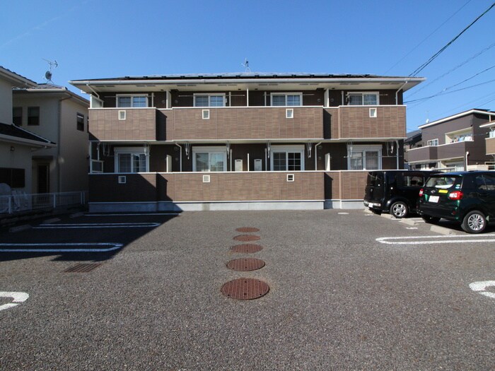 物件外観写真4　(外観写真)