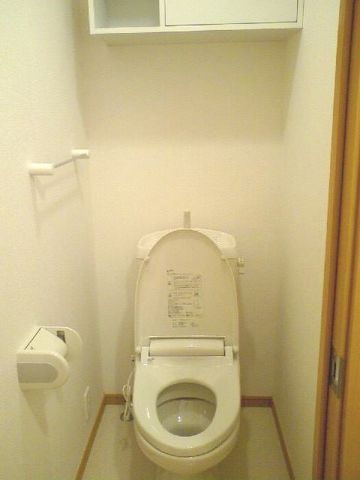 物件内観写真12　(トイレ)