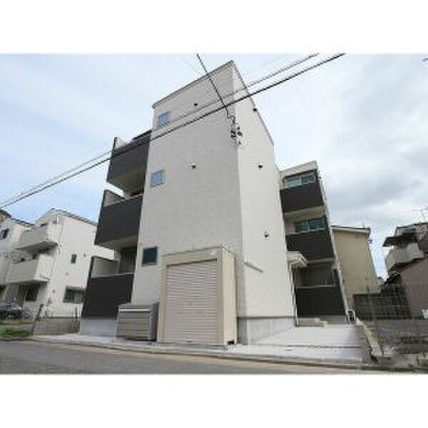 物件外観写真1　(外観写真)