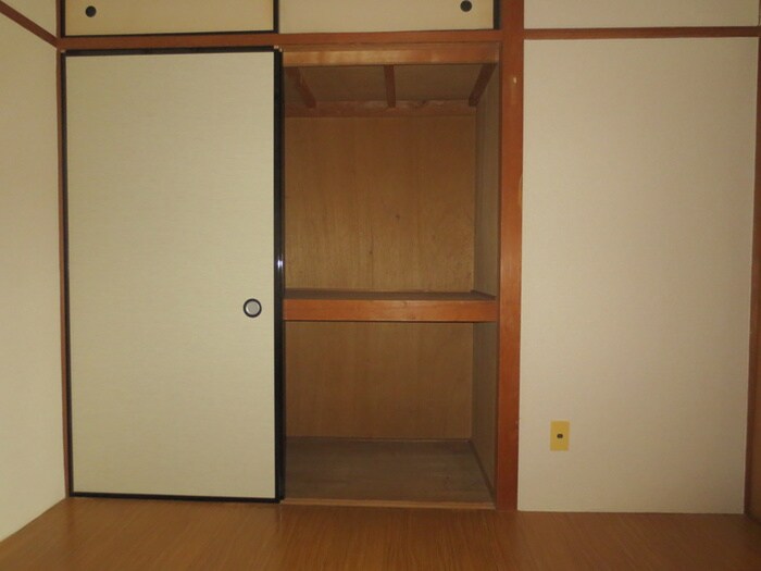 物件内観写真18　(居室)