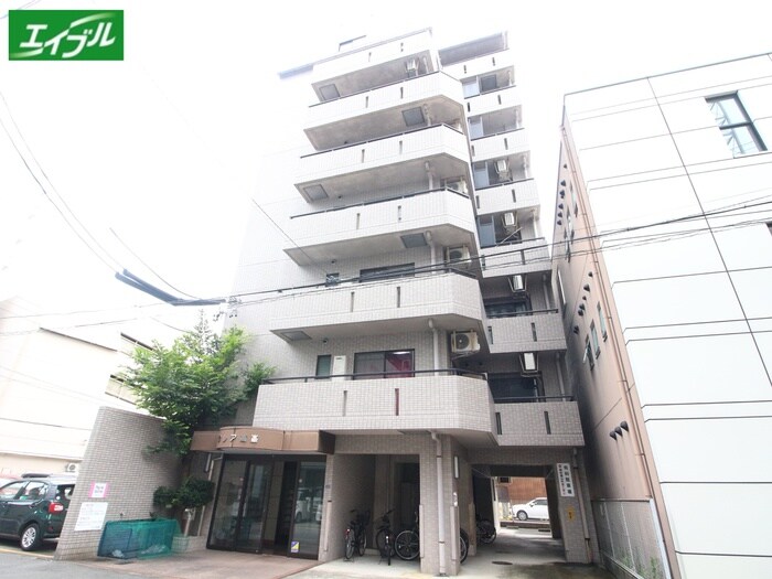 物件外観写真1　(外観写真)