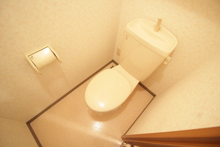 物件内観写真15　(トイレ)