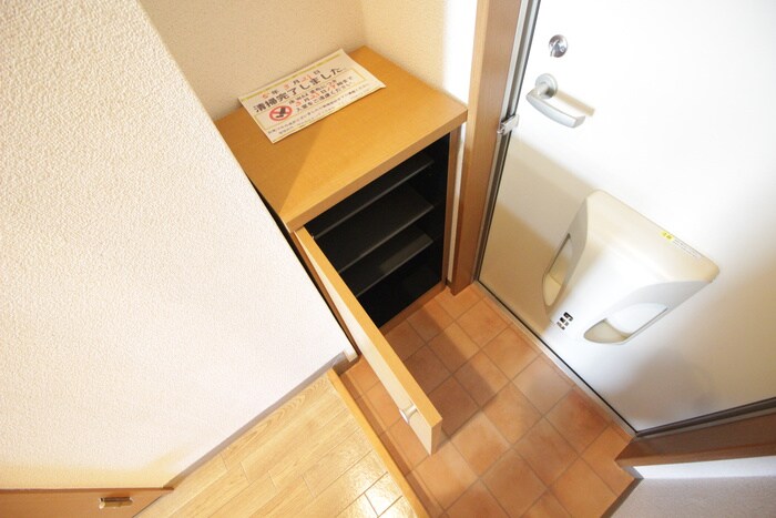 物件内観写真17　(靴箱)