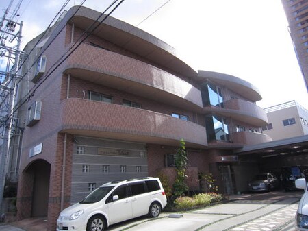 ツインカムウエスト外観写真