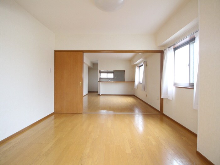 物件内観写真7　(居室)