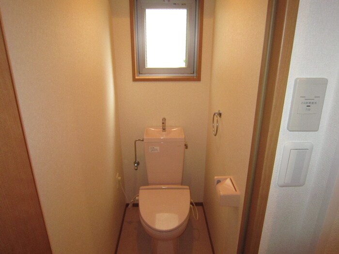 物件内観写真14　(トイレ)