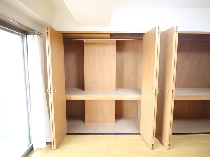 物件内観写真16　(収納)