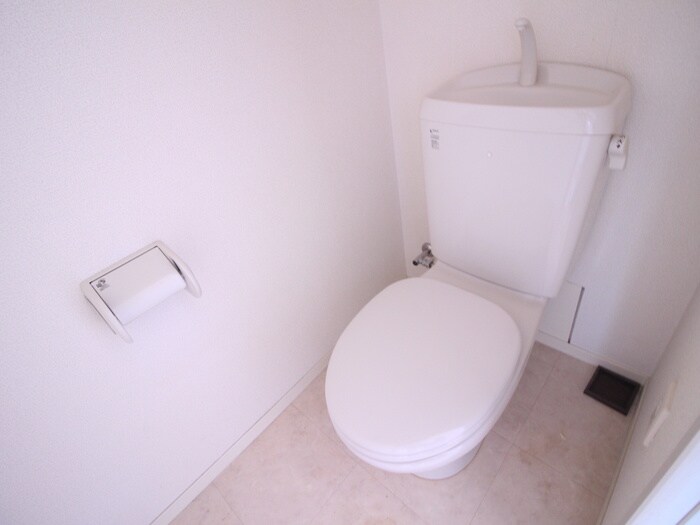 物件内観写真11　(トイレ)