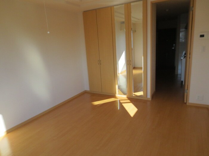 物件内観写真6　(居室)