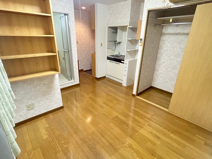 物件内観写真7　(居室)