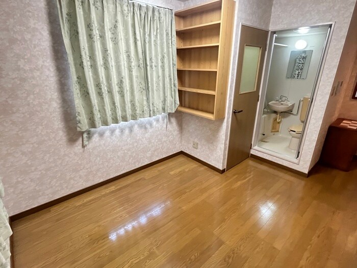 物件内観写真9　(居室)