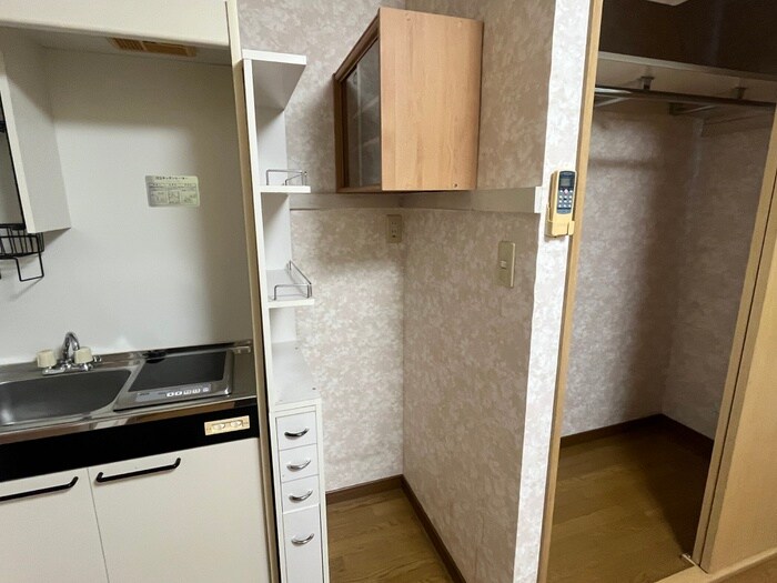 物件内観写真12　(収納)