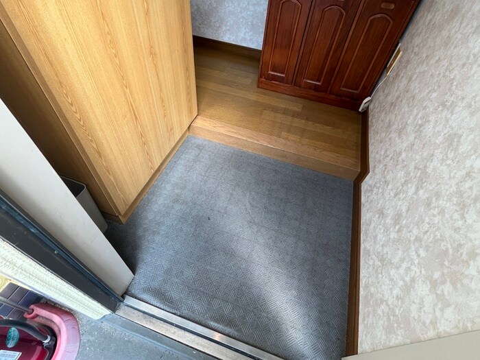物件内観写真19　(玄関)