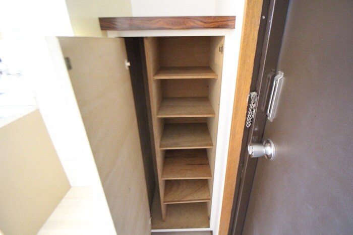 物件内観写真13　(靴箱)