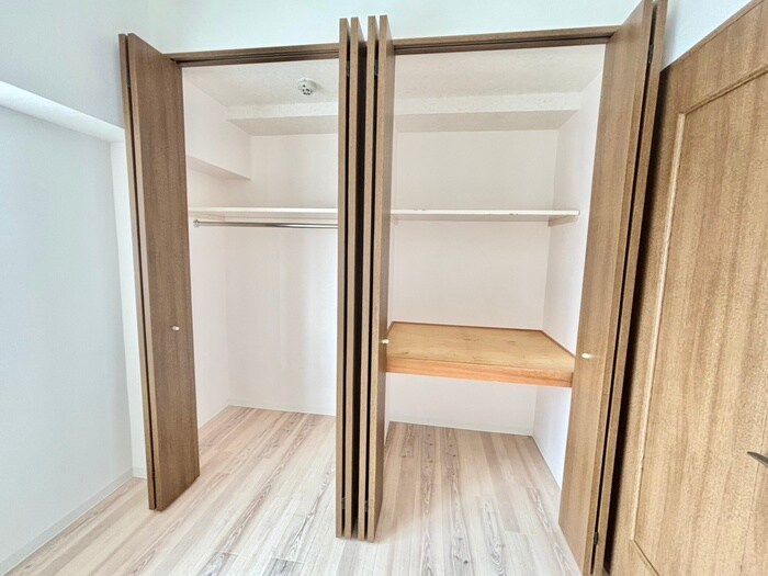 物件内観写真13　(収納)