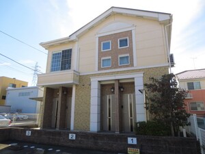 シャインヒルズ外観写真