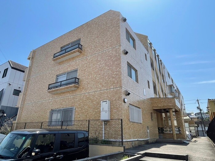 物件外観写真6　(外観写真)