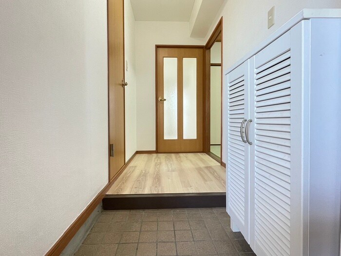 物件内観写真17　(廊下)