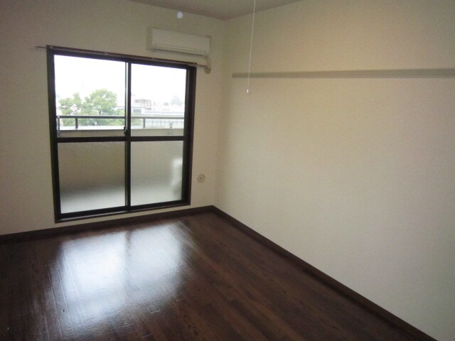 物件内観写真15　(居室)